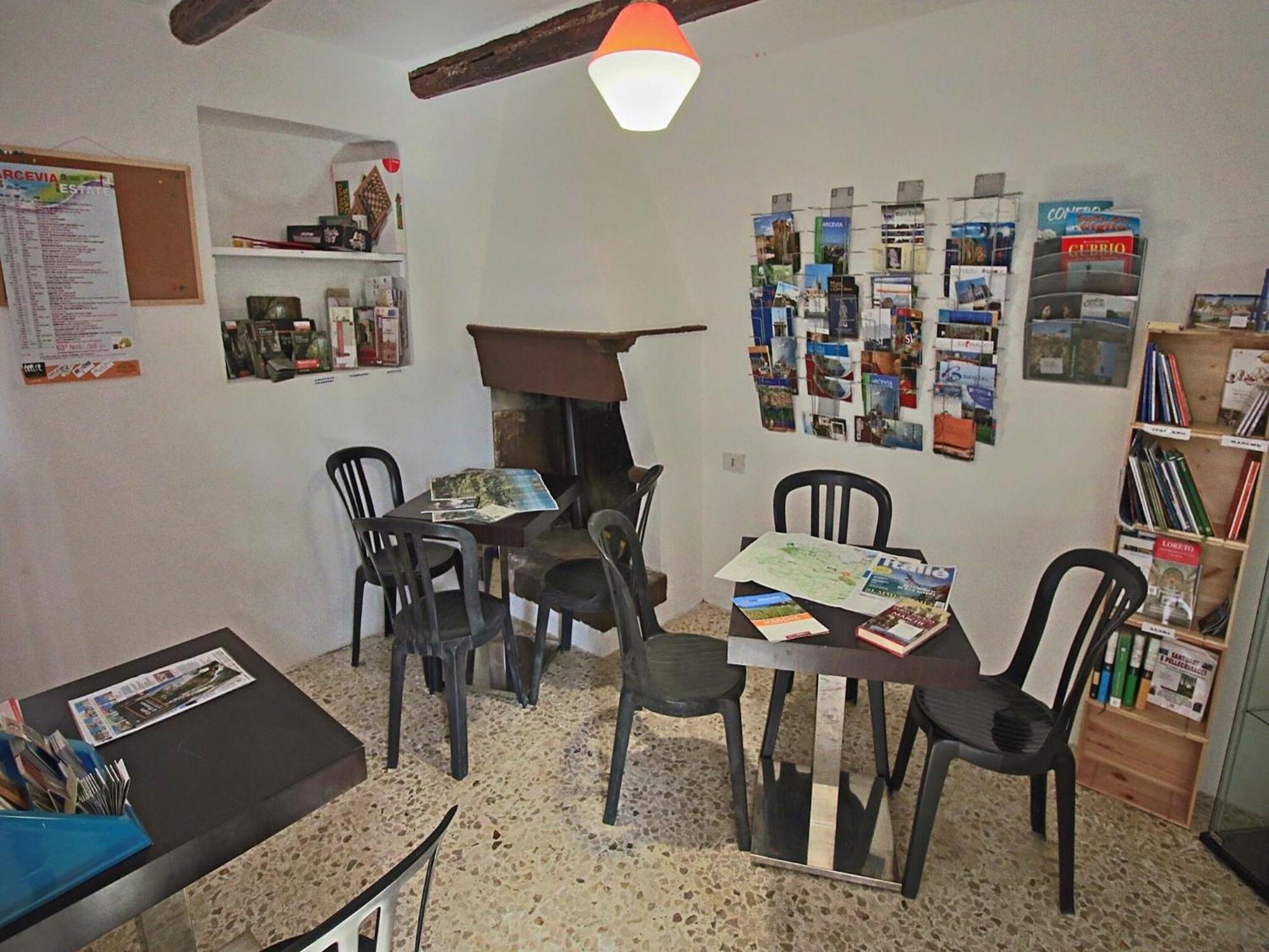 Nice Flat In Arcevia With Swimming Pool 外观 照片