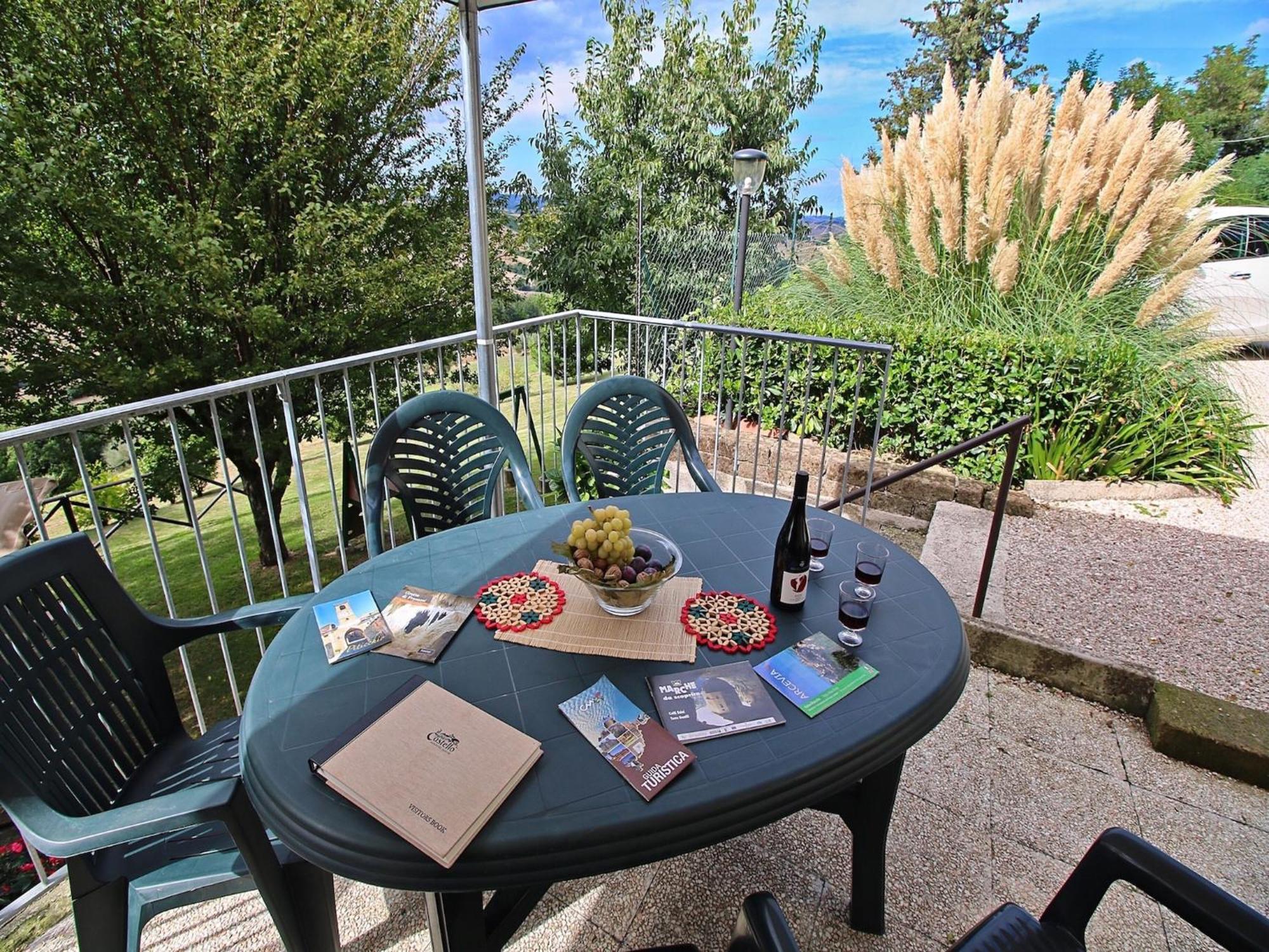 Nice Flat In Arcevia With Swimming Pool 外观 照片