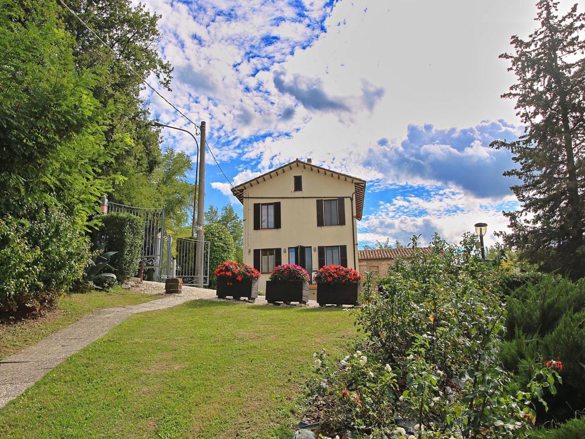 Nice Flat In Arcevia With Swimming Pool 外观 照片