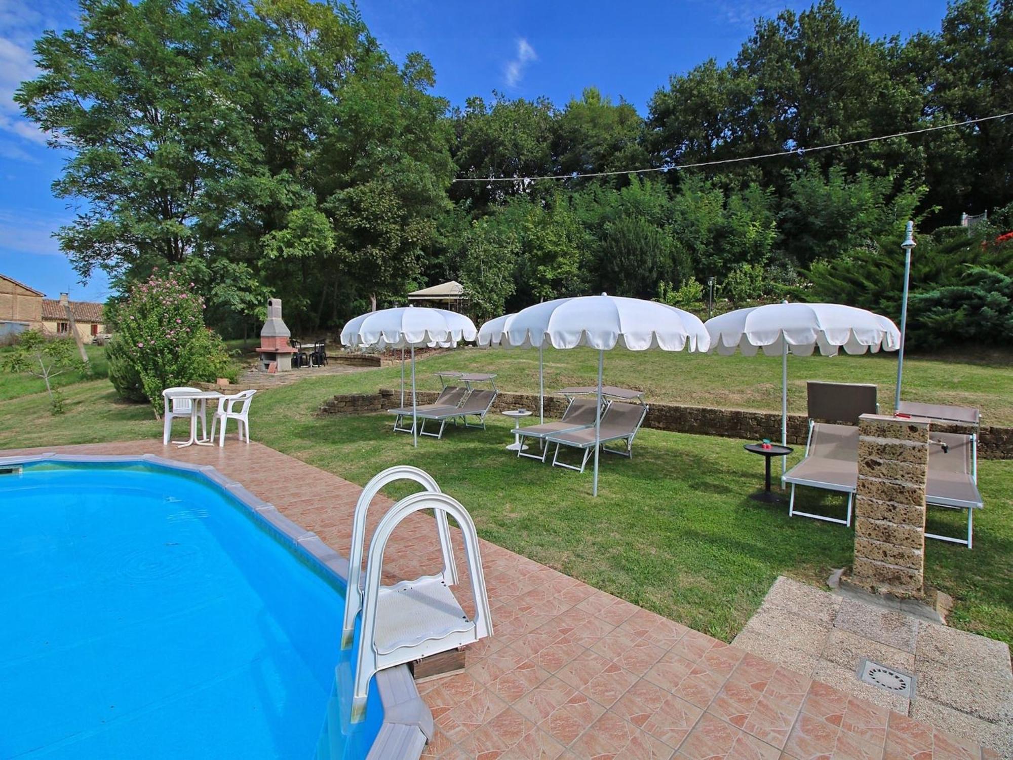 Nice Flat In Arcevia With Swimming Pool 外观 照片