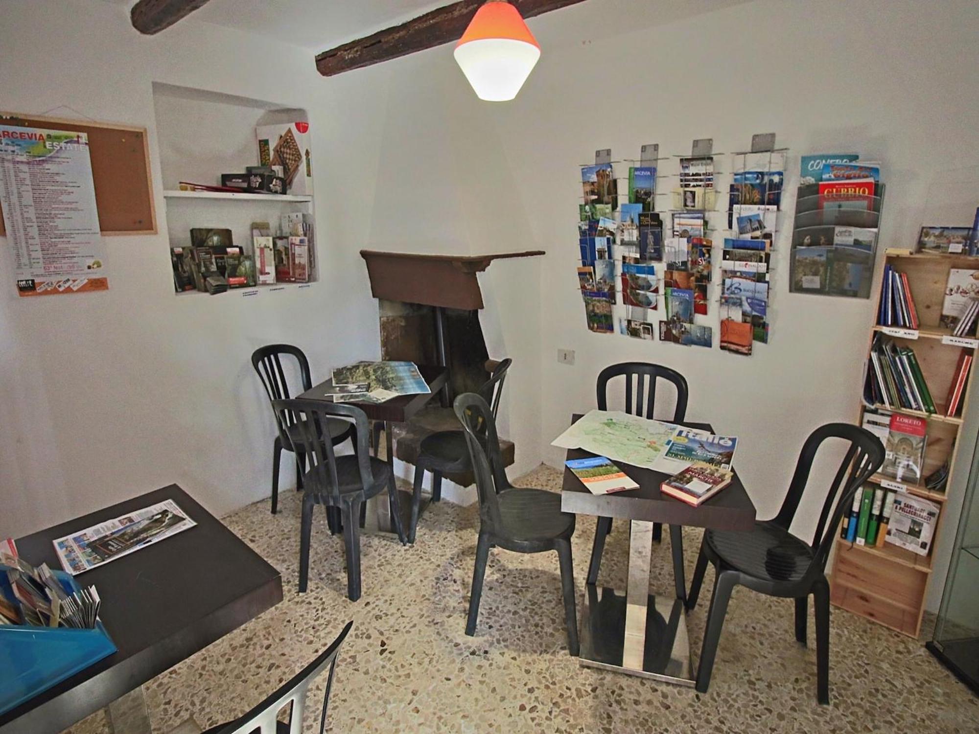Nice Flat In Arcevia With Swimming Pool 外观 照片
