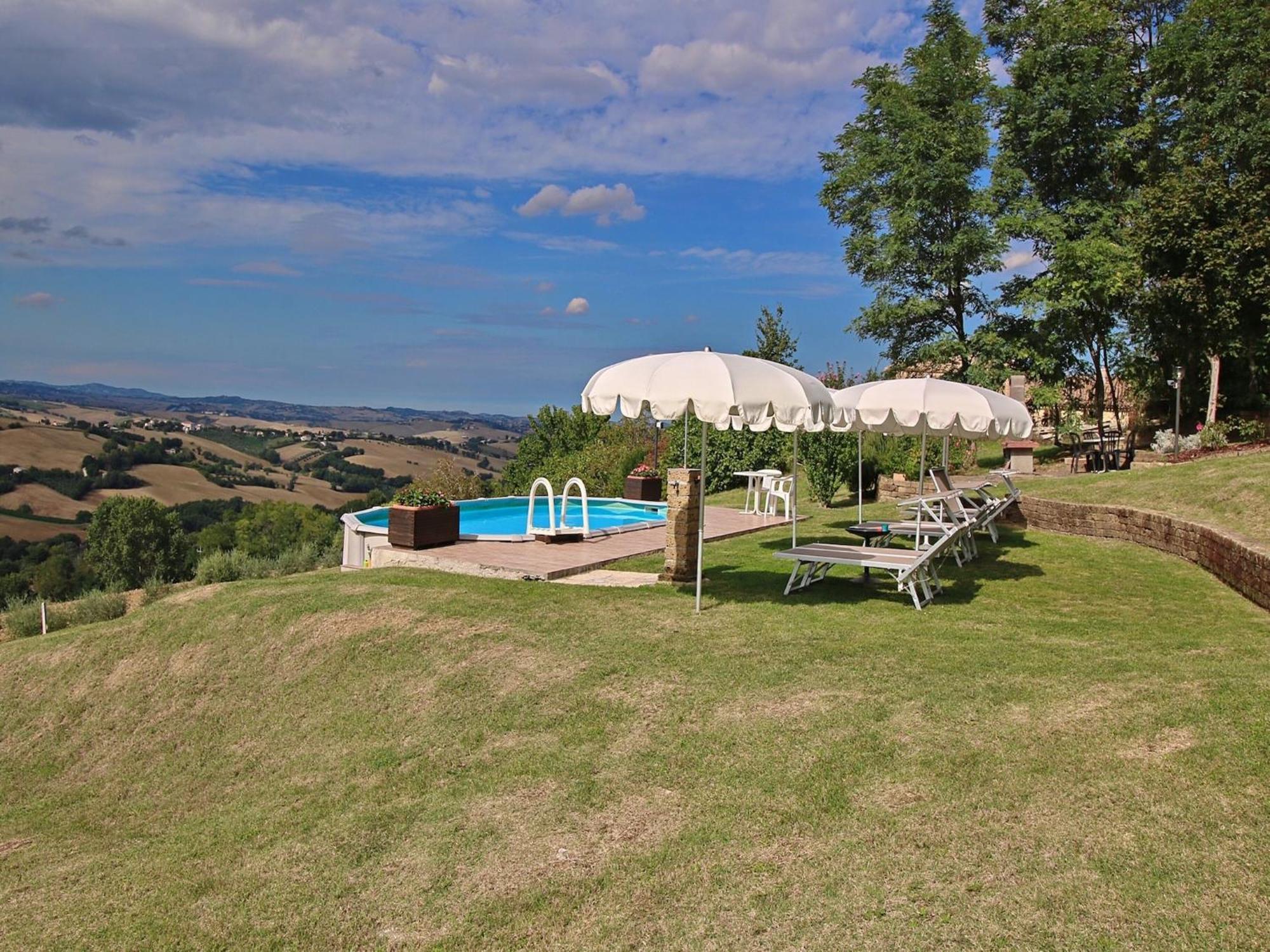 Nice Flat In Arcevia With Swimming Pool 外观 照片
