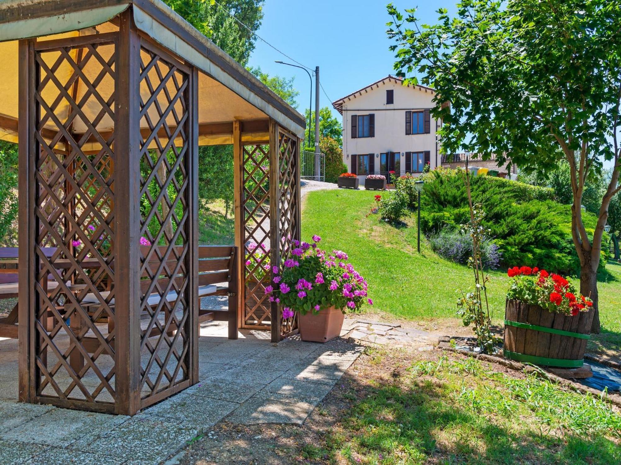 Nice Flat In Arcevia With Swimming Pool 外观 照片