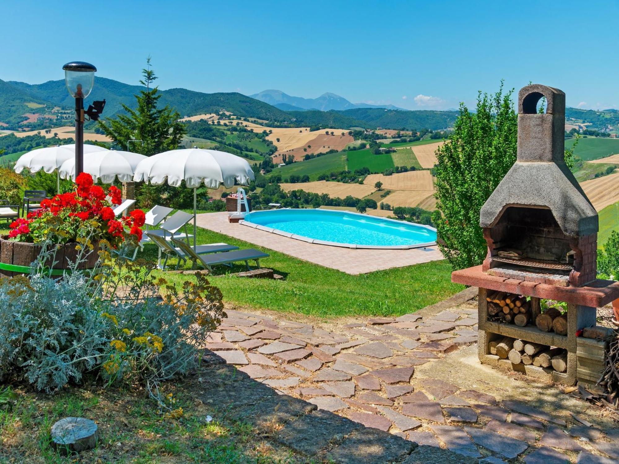 Nice Flat In Arcevia With Swimming Pool 外观 照片